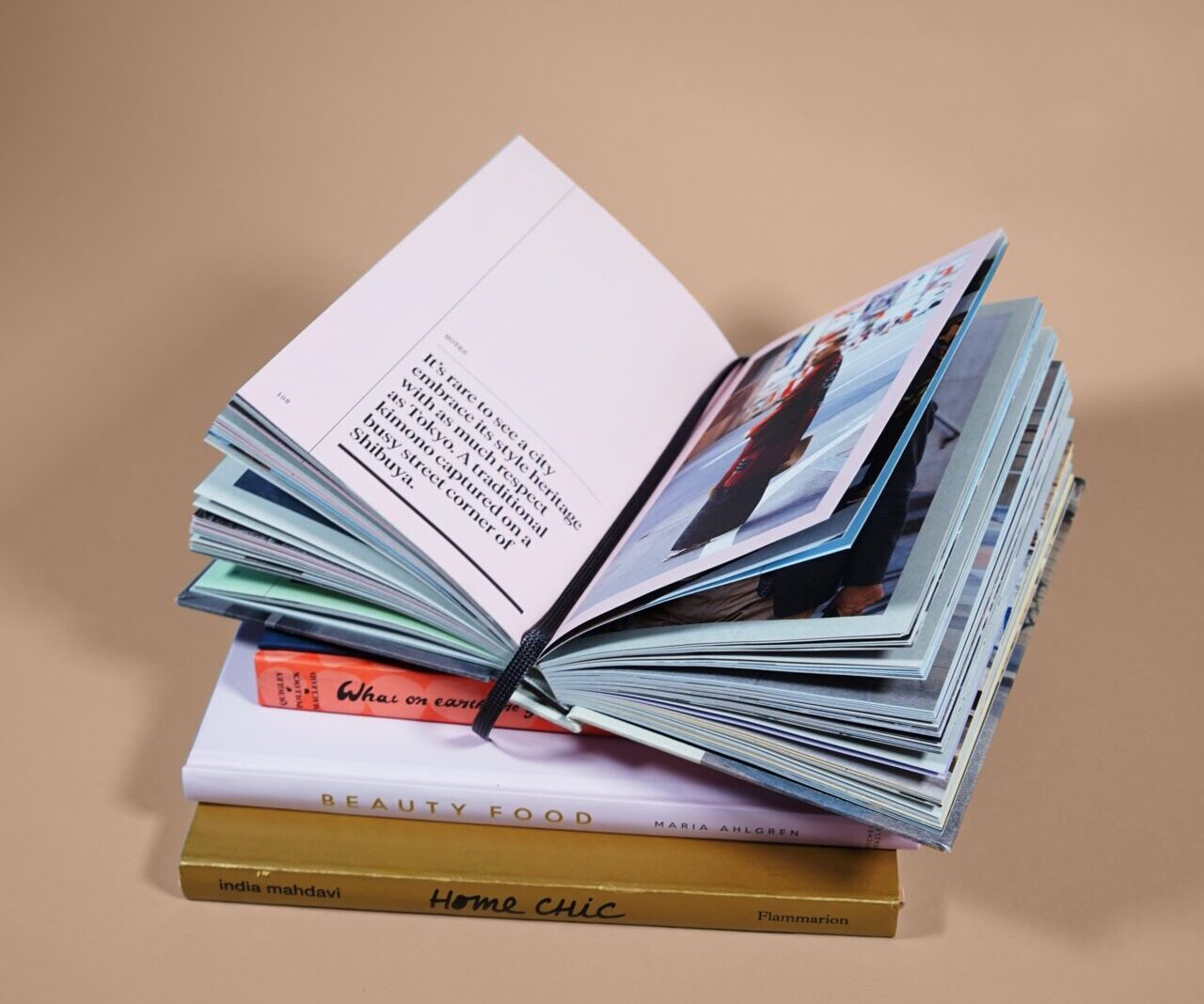 buku tema wanita