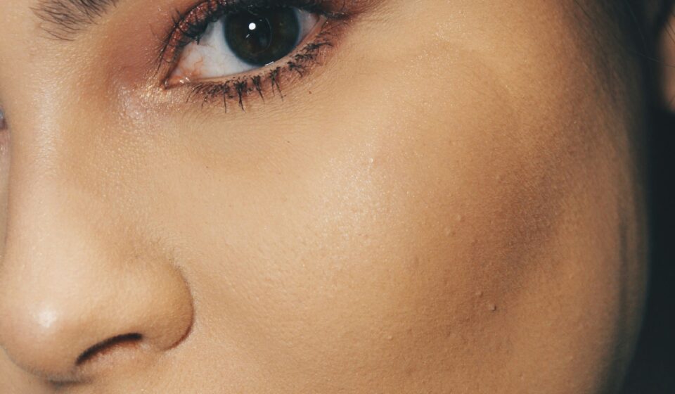 Makeup Bold Comeback Setelah Era Clean Girl makeup bold comeback